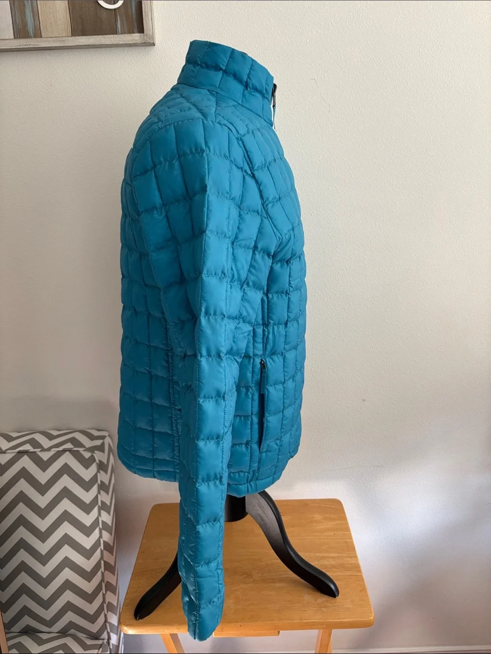 The North Face NWT Thermoball Insulated Teal Blue Quilted Puffer Jacket Size Med